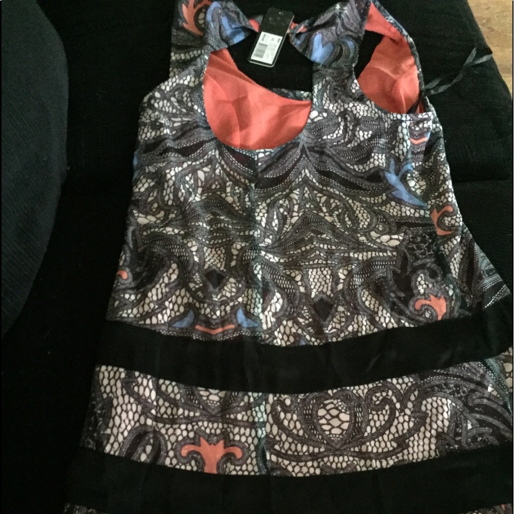 Kim Kardashian’s kollection Tunic